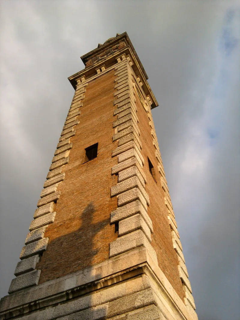 Campanile del Duomo di Santa Sofia - Panorama del Polesine